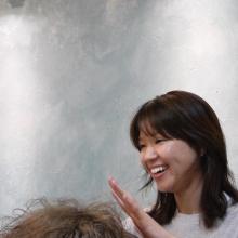 亀谷麻巳子
